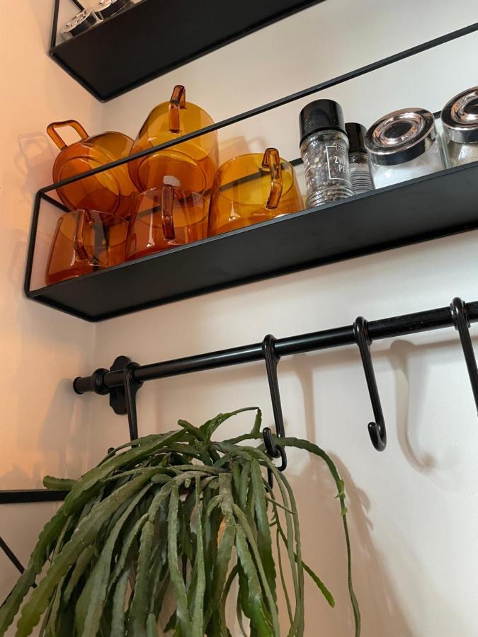 B&B Gasthuisstraat 도쿰 외부 사진