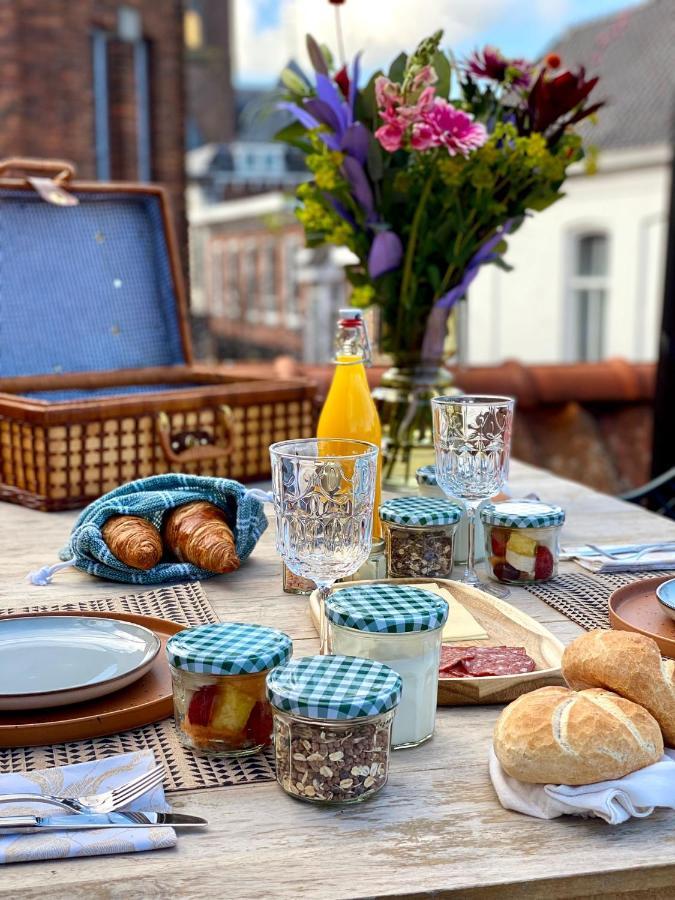 B&B Gasthuisstraat 도쿰 외부 사진