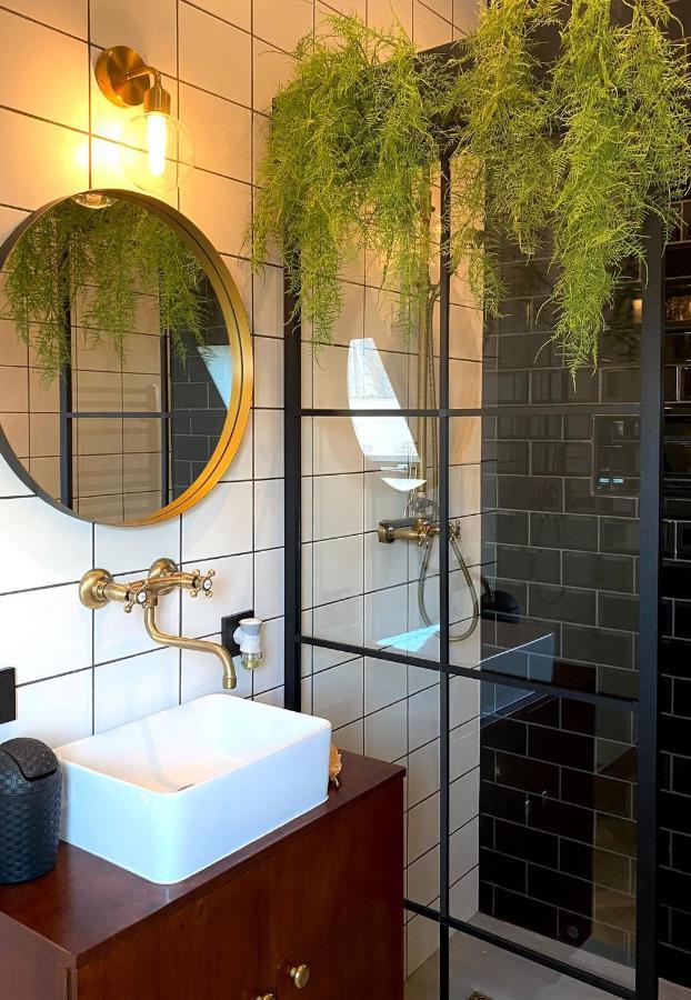 B&B Gasthuisstraat 도쿰 외부 사진